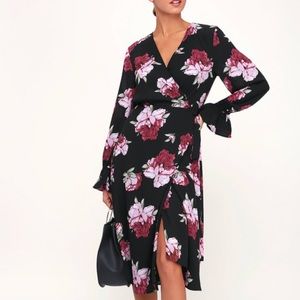 Lulus Romantic Blossoms Black Floral Wrap dress M